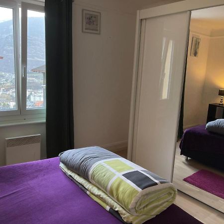 Schone Wohnung In Sierre Esterno foto